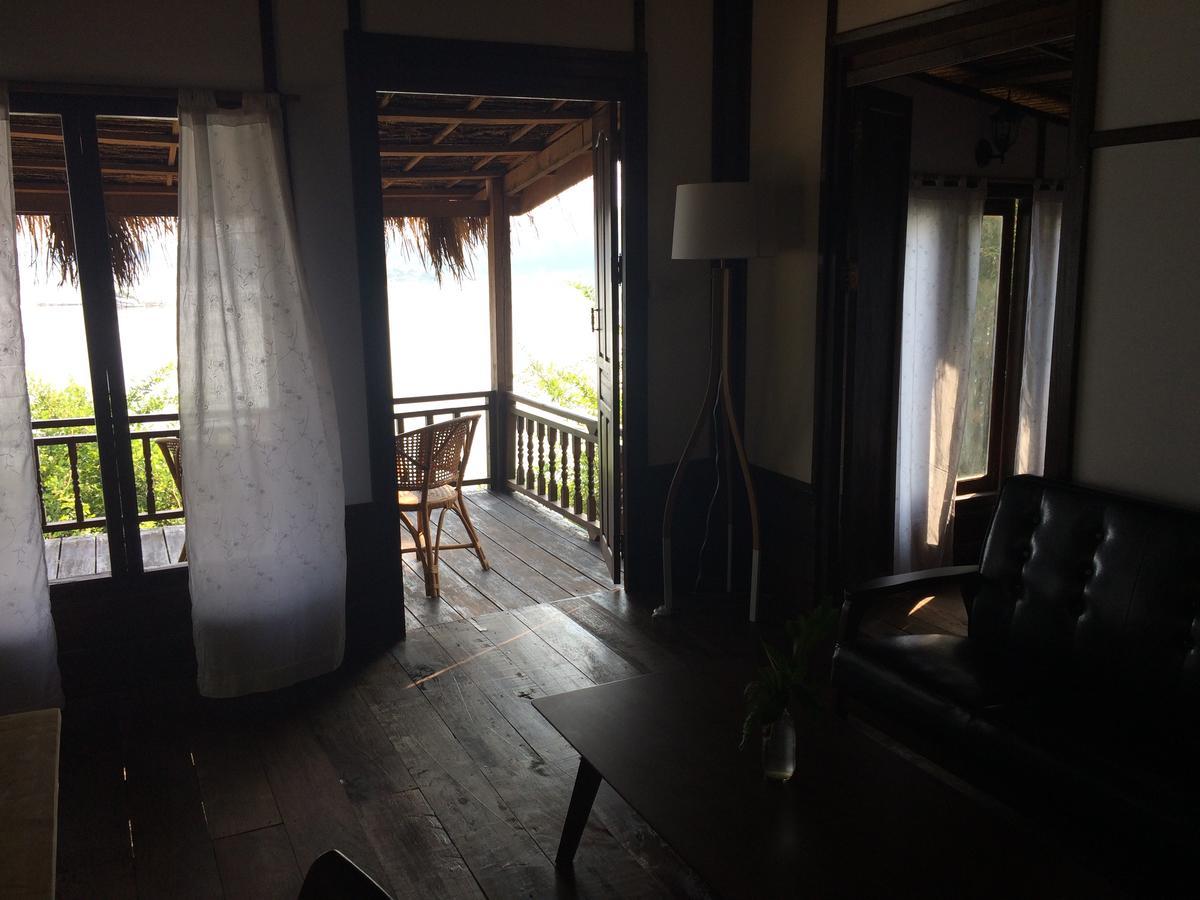 Pomelo Restaurant And Guesthouse - Fishermen & Tammarine Cottages Riverfront - Experience Nature, Culture And Adventure & Tailor-Made Tour Ban Khon Extérieur photo