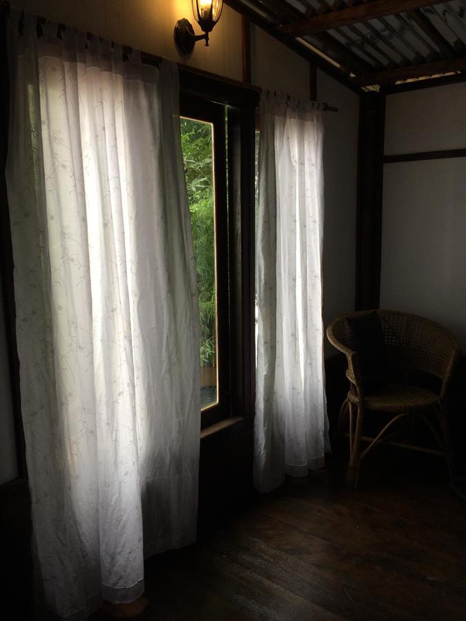 Pomelo Restaurant And Guesthouse - Fishermen & Tammarine Cottages Riverfront - Experience Nature, Culture And Adventure & Tailor-Made Tour Ban Khon Extérieur photo