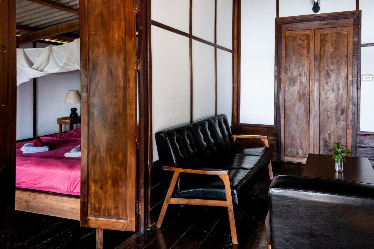Pomelo Restaurant And Guesthouse - Fishermen & Tammarine Cottages Riverfront - Experience Nature, Culture And Adventure & Tailor-Made Tour Ban Khon Extérieur photo
